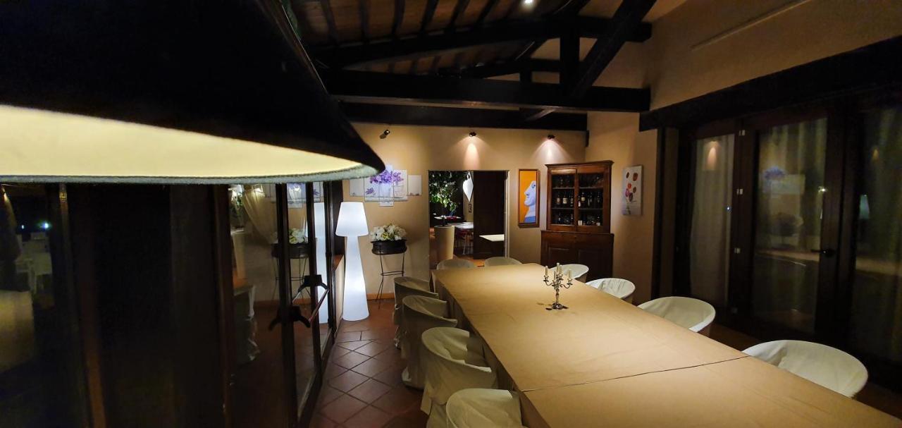 Sotto Il Cielo Hotel 皮诺拉瓦 外观 照片