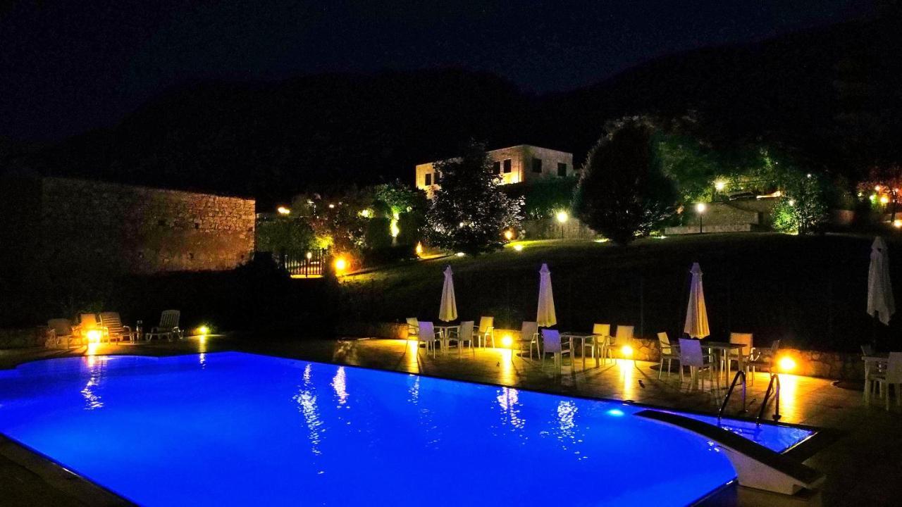 Sotto Il Cielo Hotel 皮诺拉瓦 外观 照片