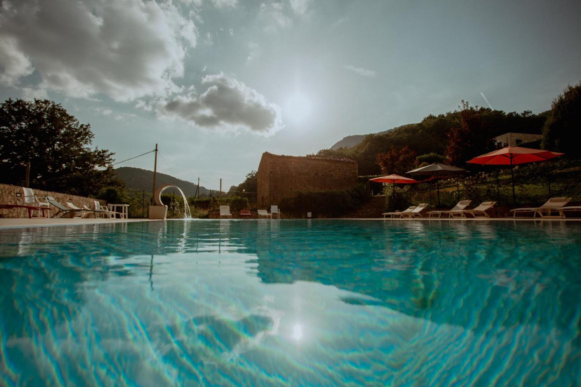 Sotto Il Cielo Hotel 皮诺拉瓦 外观 照片